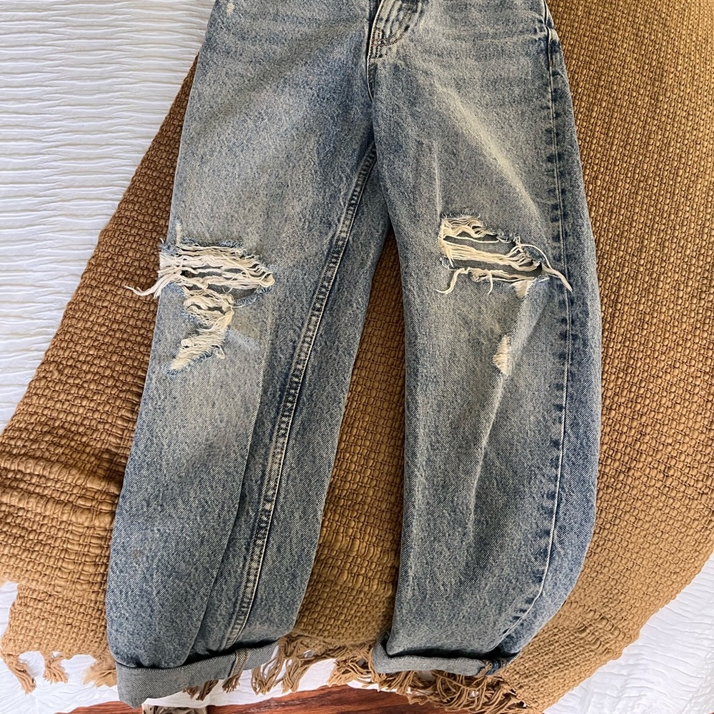 Zara mom fit jeans